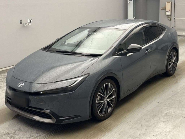 TOYOTA PRIUS — фото