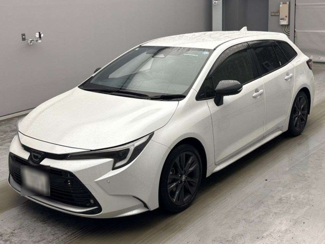 TOYOTA COROLLA — фото