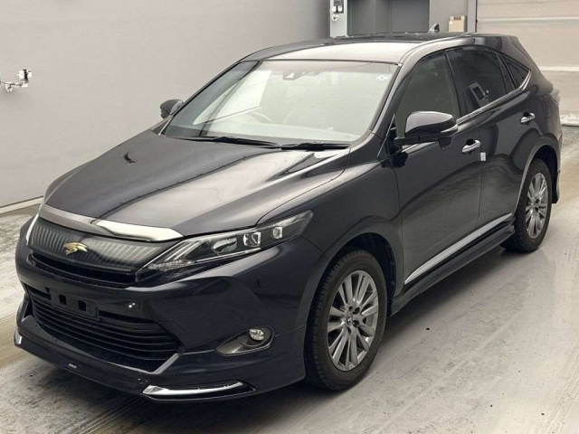 TOYOTA HARRIER — фото