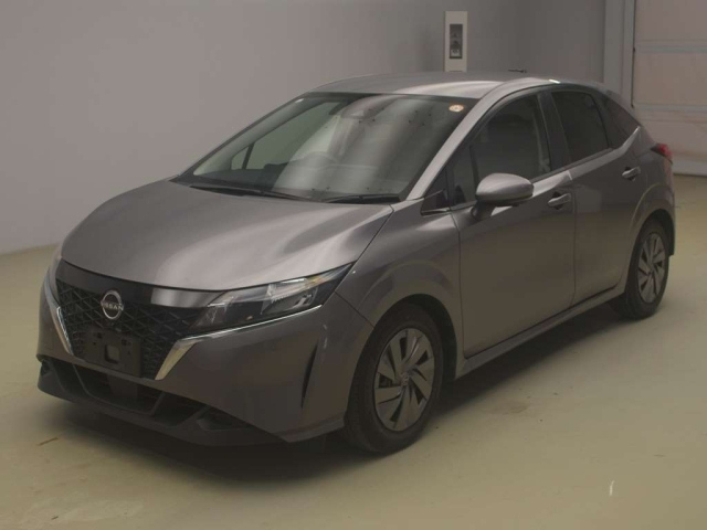 NISSAN NOTE — фото