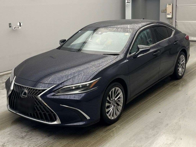 LEXUS ES — фото