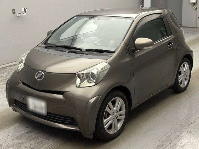 TOYOTA IQ — фото