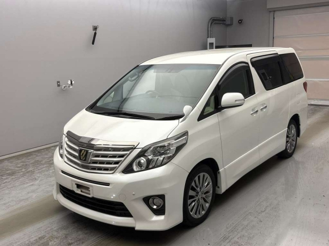 TOYOTA ALPHARD — фото