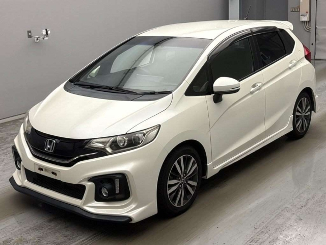 HONDA FIT — фото