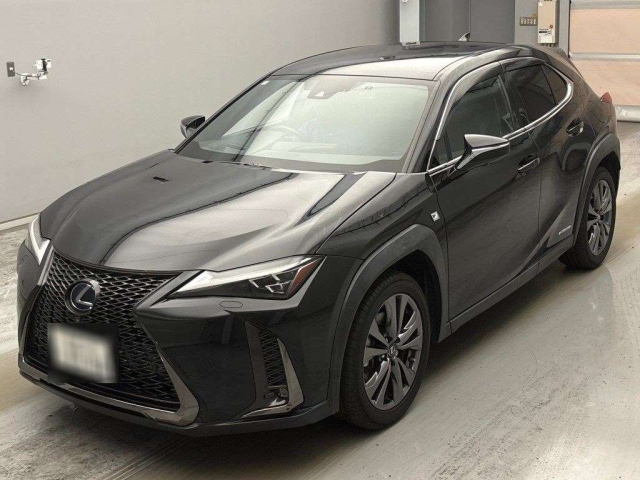 LEXUS UX — фото