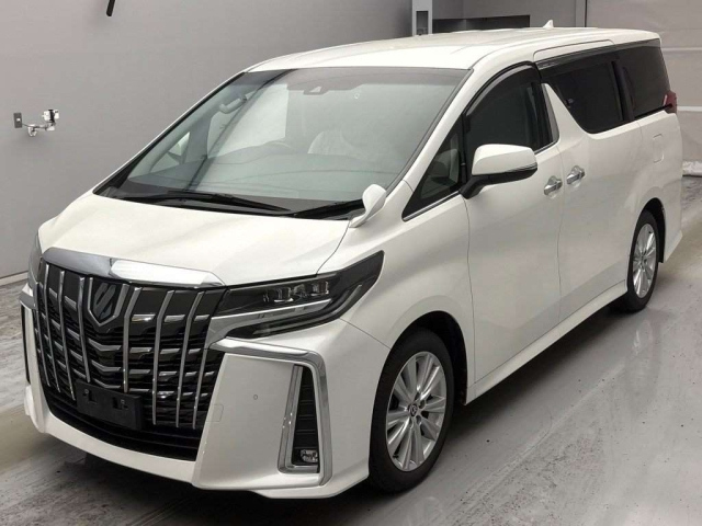 TOYOTA ALPHARD — фото