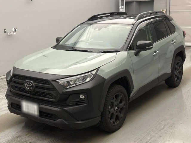 TOYOTA RAV4 — фото