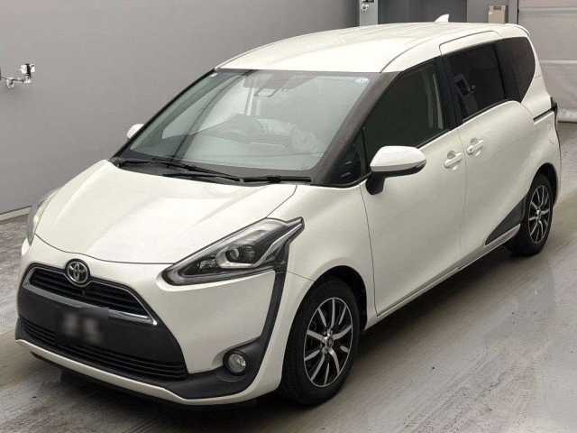 TOYOTA SIENTA — фото