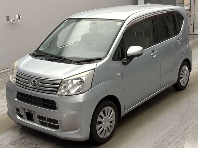 DAIHATSU MOVE — фото
