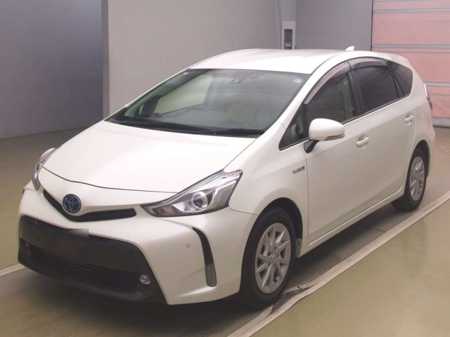 TOYOTA PRIUS — фото