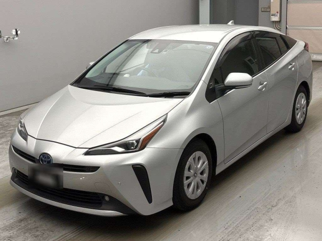 TOYOTA PRIUS — фото