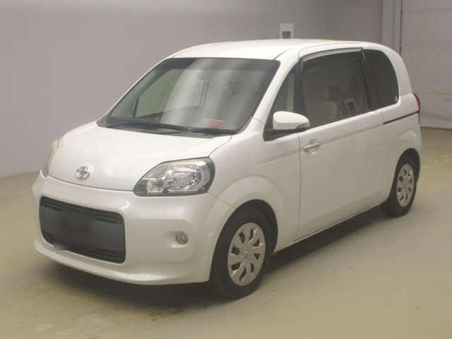 TOYOTA PORTE — фото