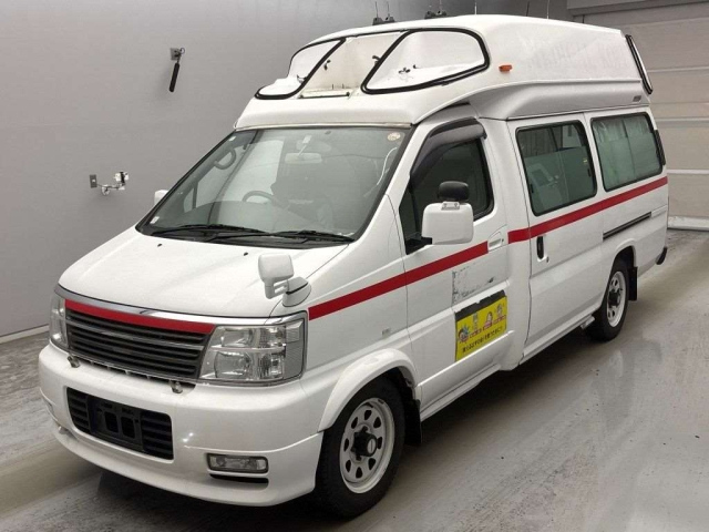 NISSAN ELGRAND — фото