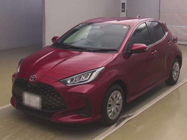 TOYOTA YARIS — фото