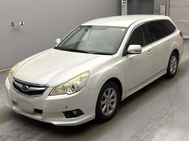 SUBARU LEGACY — фото
