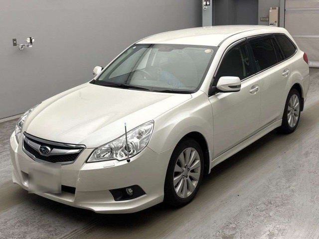 SUBARU LEGACY — фото