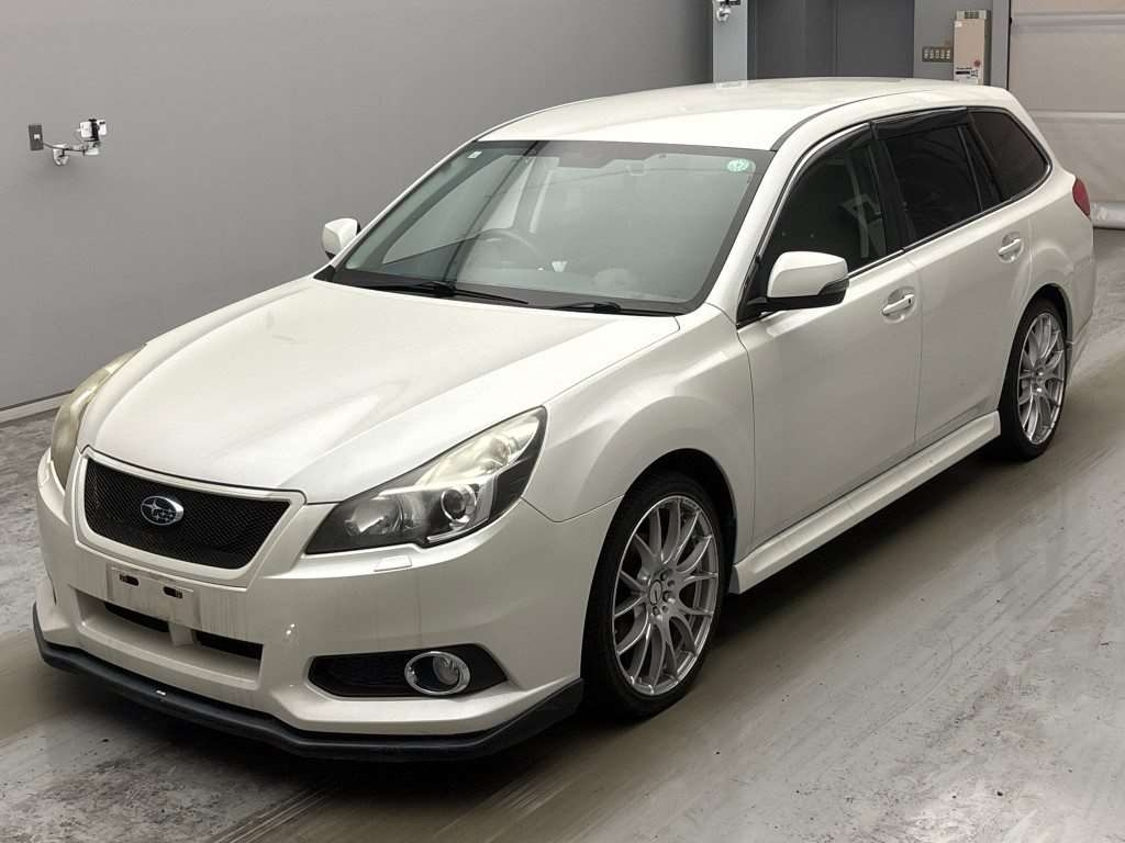 SUBARU LEGACY — фото
