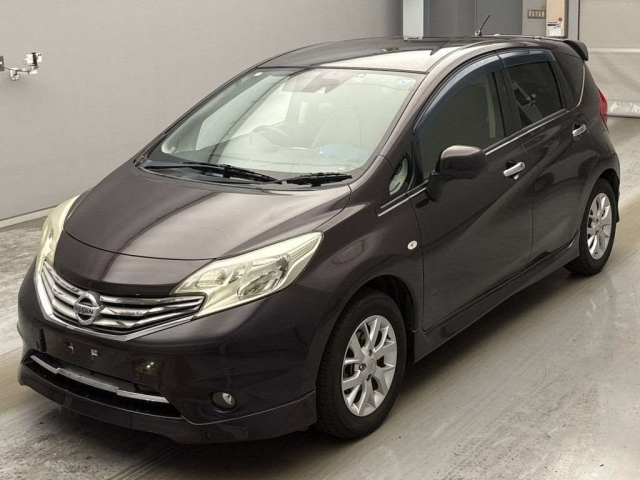 NISSAN NOTE — фото