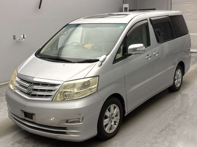 TOYOTA ALPHARD — фото