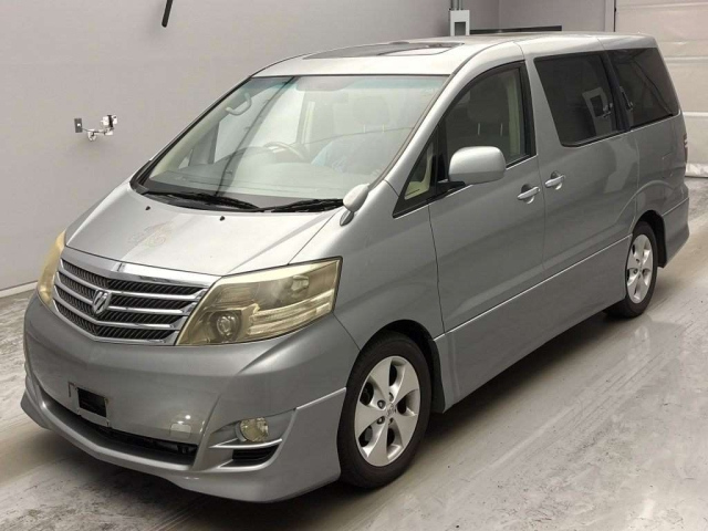 TOYOTA ALPHARD — фото