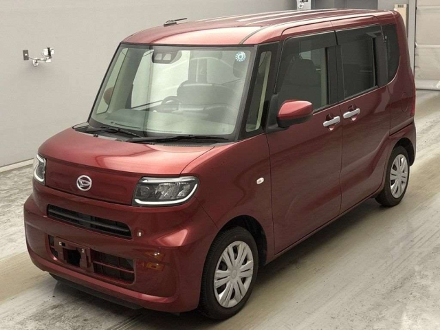 DAIHATSU TANTO — фото
