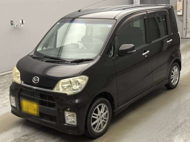 DAIHATSU TANTO — фото