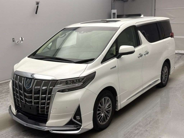 TOYOTA ALPHARD — фото