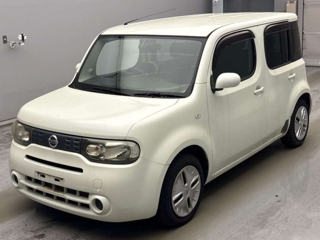 NISSAN CUBE — фото