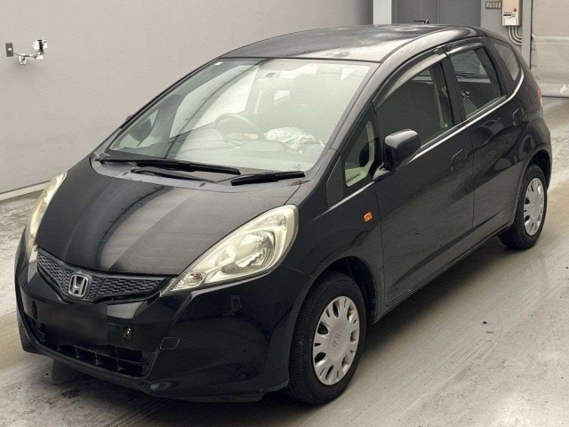 HONDA FIT — фото