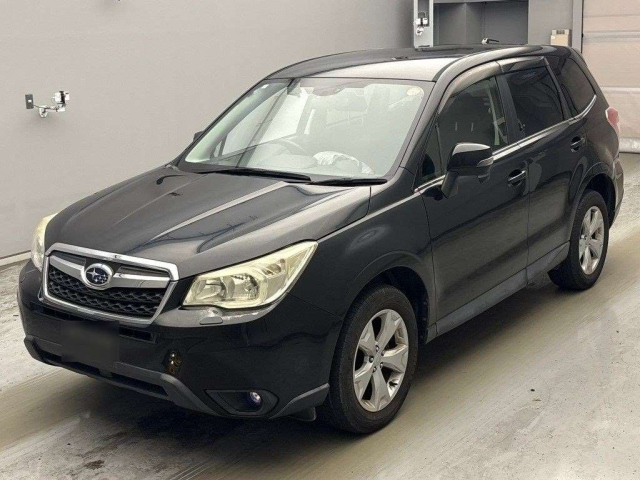 SUBARU FORESTER — фото