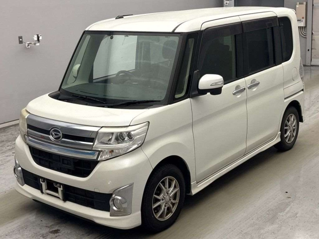 DAIHATSU TANTO — фото