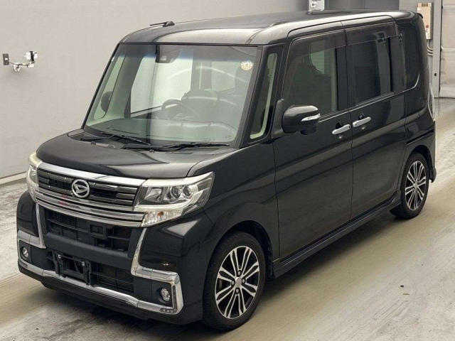 DAIHATSU TANTO — фото