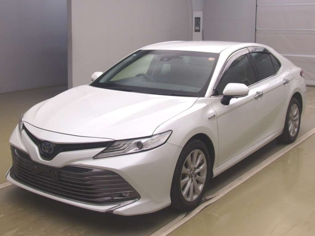 TOYOTA CAMRY — фото