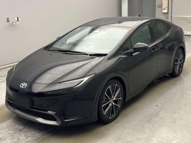 TOYOTA PRIUS — фото