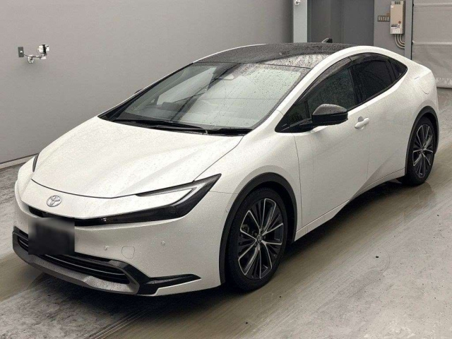 TOYOTA PRIUS — фото
