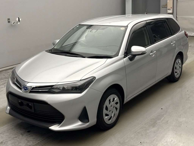 TOYOTA COROLLA — фото