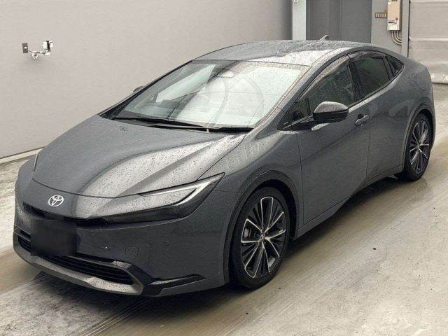 TOYOTA PRIUS — фото