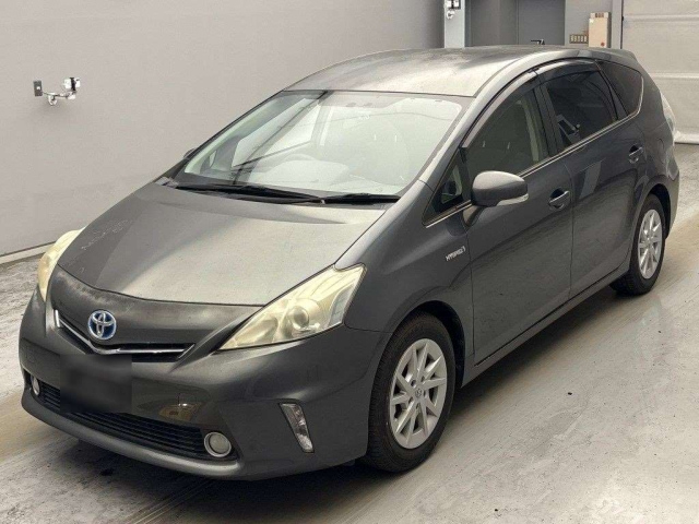 TOYOTA PRIUS — фото