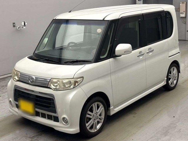 DAIHATSU TANTO — фото