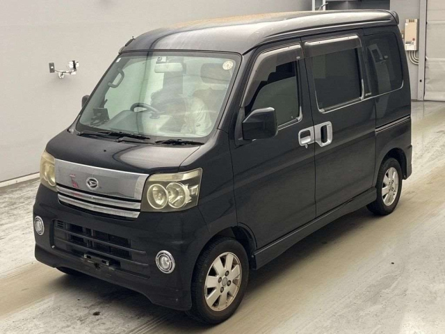 DAIHATSU ATRAI — фото