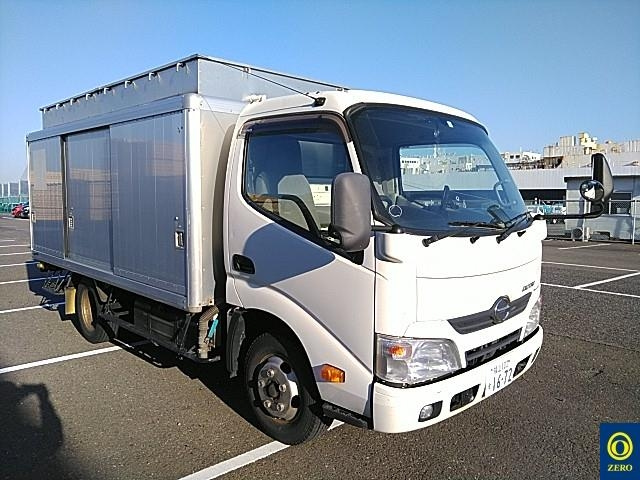 HINO DUTRO — фото