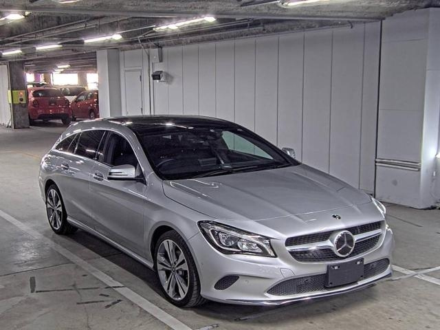 MERCEDES-BENZ CLA — фото