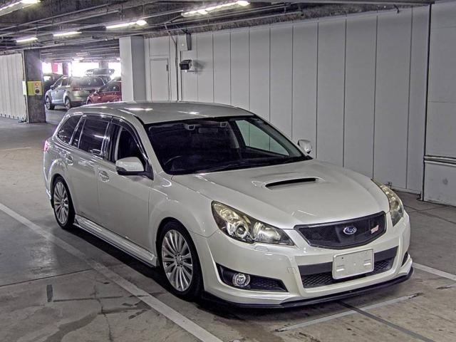 SUBARU LEGACY — фото