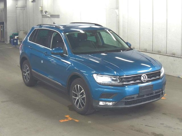 VOLKSWAGEN TIGUAN — фото